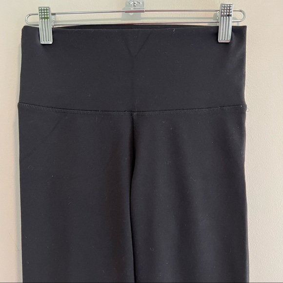 Aritzia TNA Black Atmosohere Leggings Size Small - Picture 4 of 8